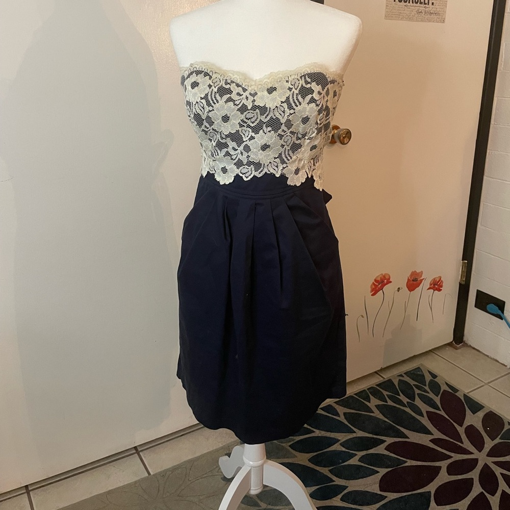 Navy Blue pencil skirt strapless dress with lace, bow, and pockets - Picture 2 of 8